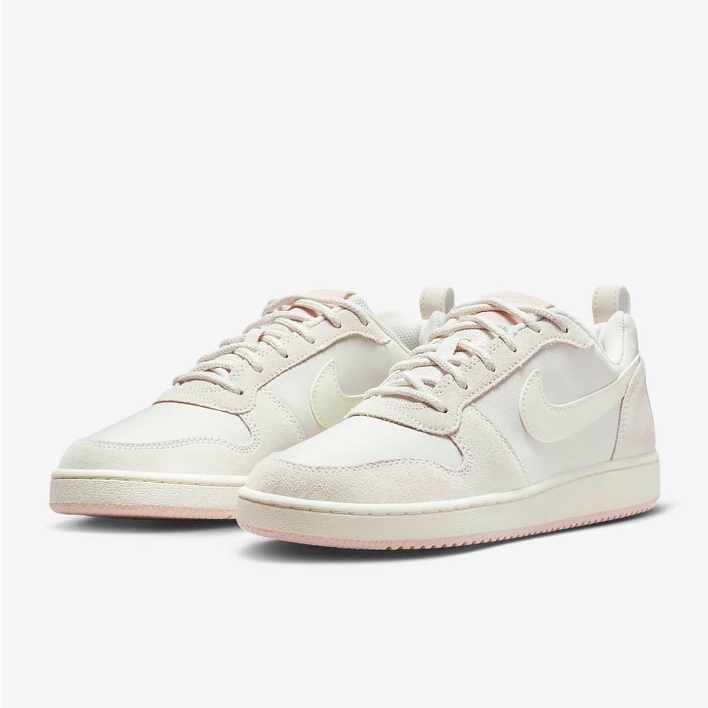 Nike Dunks